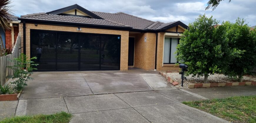 Spacious Family Home With Two Kitchens…